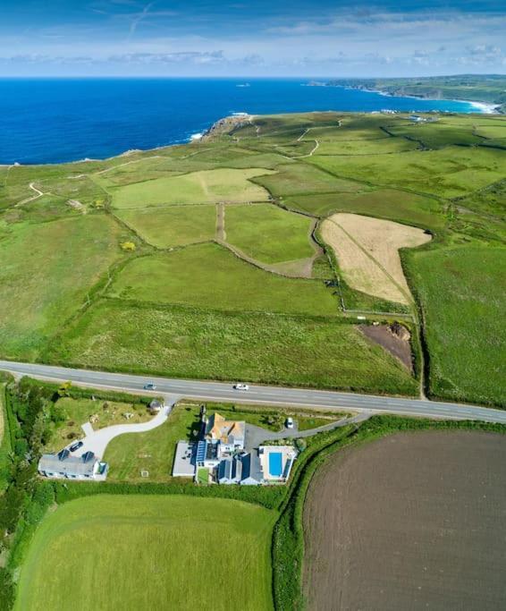 The Old Dairy, Land'S End, Sennen Apartment Exterior photo